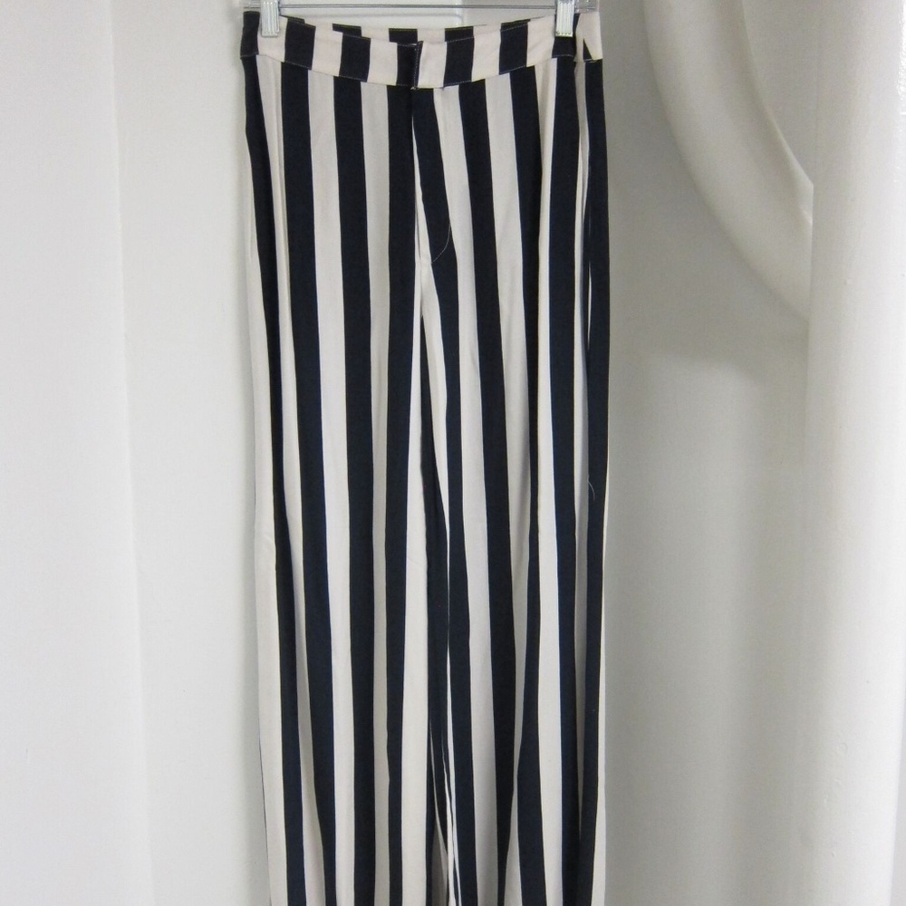 Abercrombie and Fitch Black & White Striped Pants